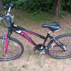 Schwinn Sidewinder 26 Like NEW