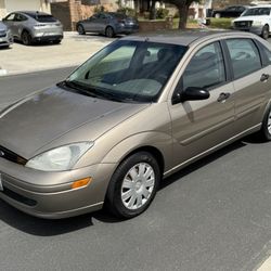 2004  Ford Focus