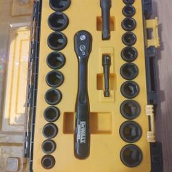 DeWALT