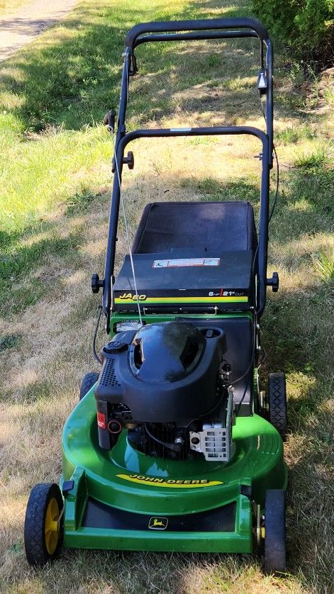 John Deere Push Lawn Mower!