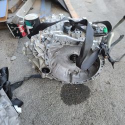 13.15 12 Rogue Transmission 2.5 Automatic Transmission $1700