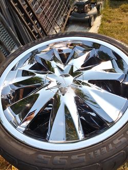 20s universal 5 lug with tires
