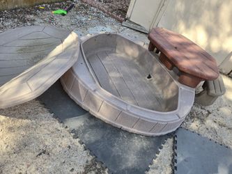 Step 2 Sand Box Picnic Table 