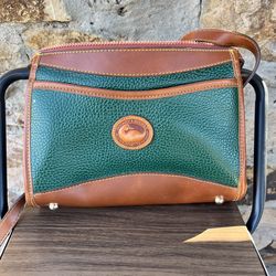 Vintage 1981 Dooney & Bourke