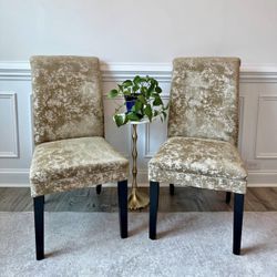 Set of 2 Elegant Tufted Velvet Dining Chairs – Champagne