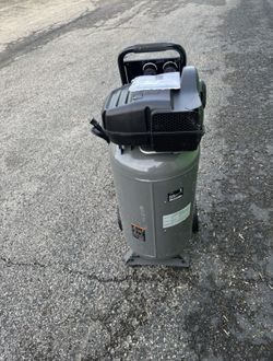 Klutch 20-Gallon Air Compressor, 2 HP, 120 Volts, 175 PSI