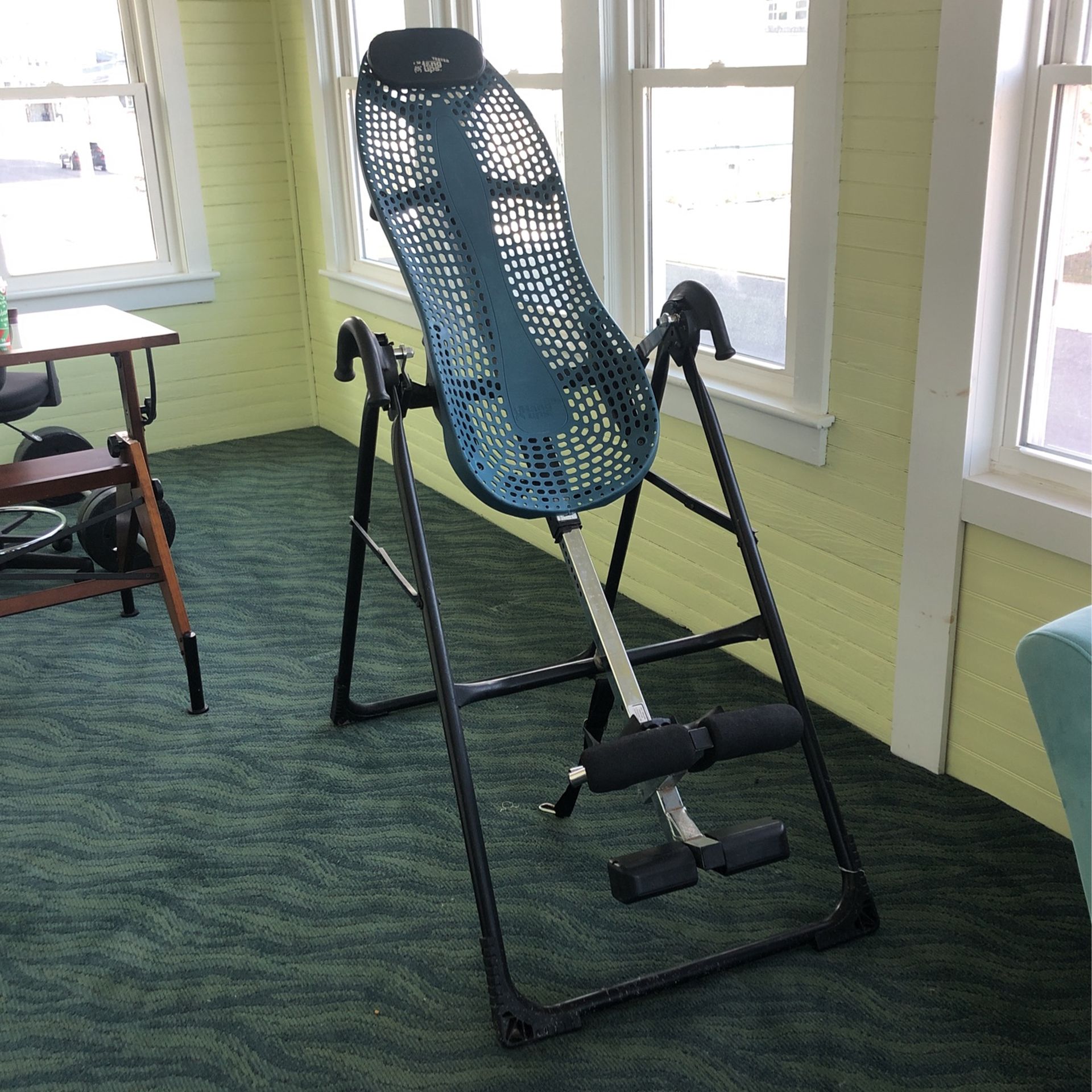 Teeter Hang Ups Gravity Back Stretcher