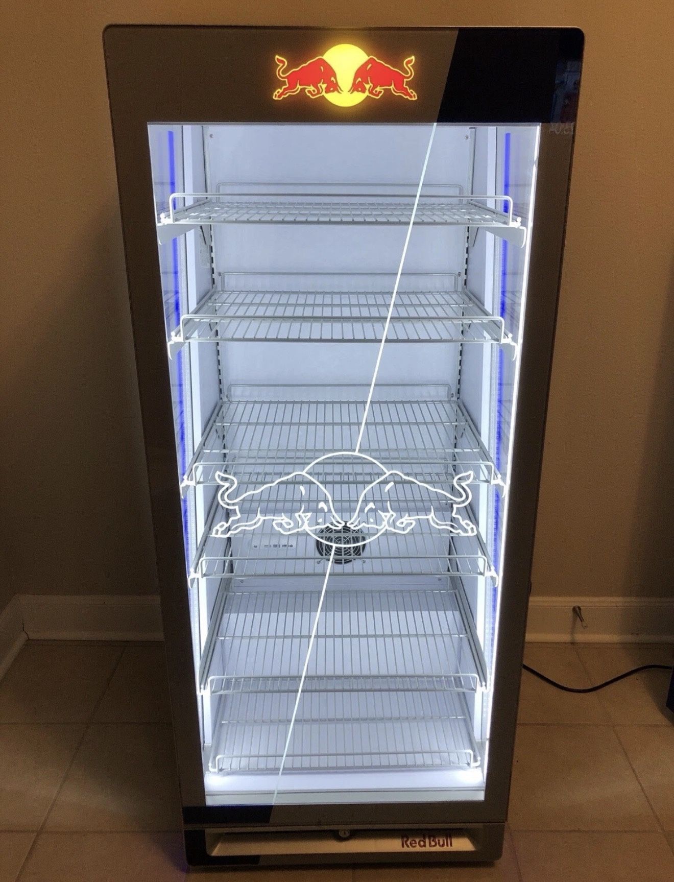 🧊 Red Bull Cooler with Blue LED Light – Excellent Condition 