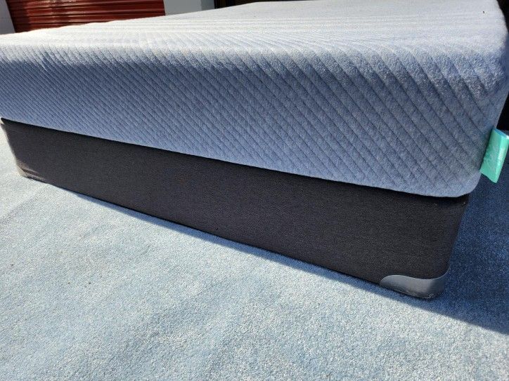 Queen Leesa Mattress Box Spring & Bed Frame Optional for Sale in