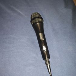 Microphone 