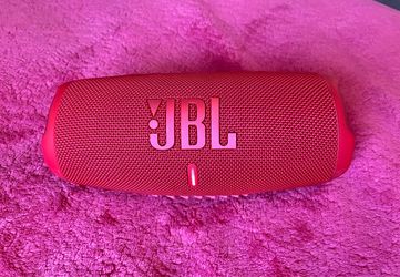 JBL Charge 5