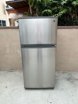 Kenmore Fridge Silver 18cu ft 30x30x66🛑👍3 MONTHS WARRANTY