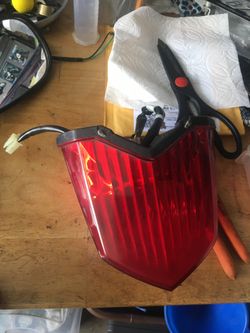 Yamaha fz06 stock taillight