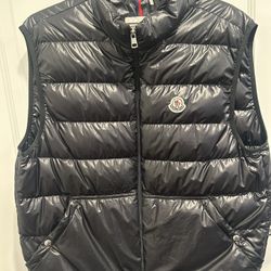 Moncler Vest 