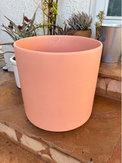 Large Peach Matte Planter