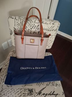 Dooney & Bourke Handbag