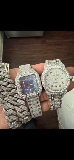 Middle watch  $650 ,AP $850