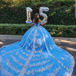 Quencenera Dress
