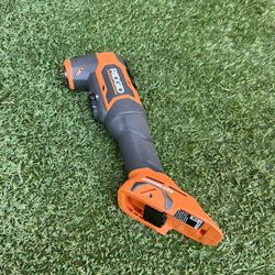 RIDGID 18V Cordless Oscillating Multi-Tool (Tool Only)