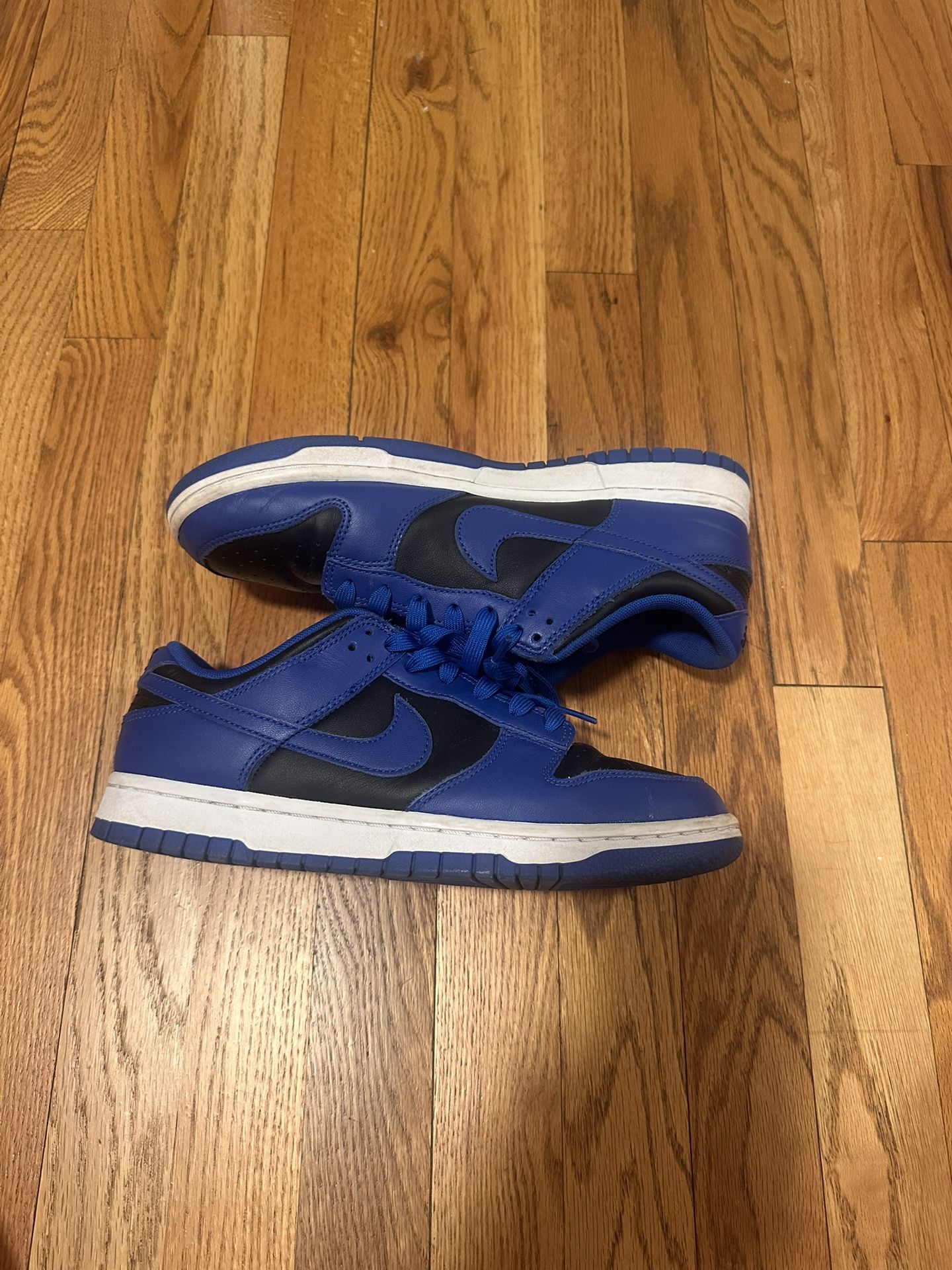 Nike Colbat Size 8