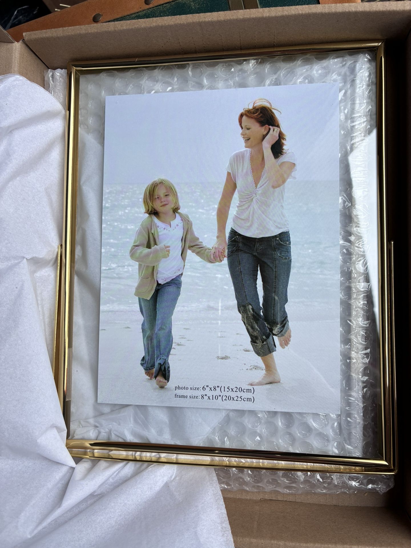 4 Pieces Gold Floating Frame 8"x10"