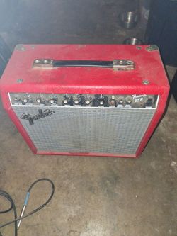 Guitar amp