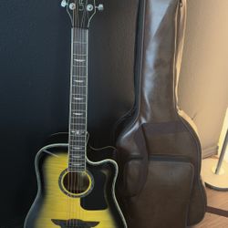 Keith Urban Junior Acoustic Guitar + Case 