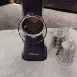 Kitchen HQ Handheld Slicer & Grater With Lock Suction