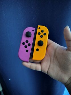 Nintendo switch controllers