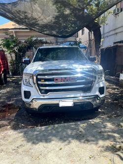 GMC Sierra