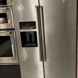 Kitchen Aid Refrigerator 