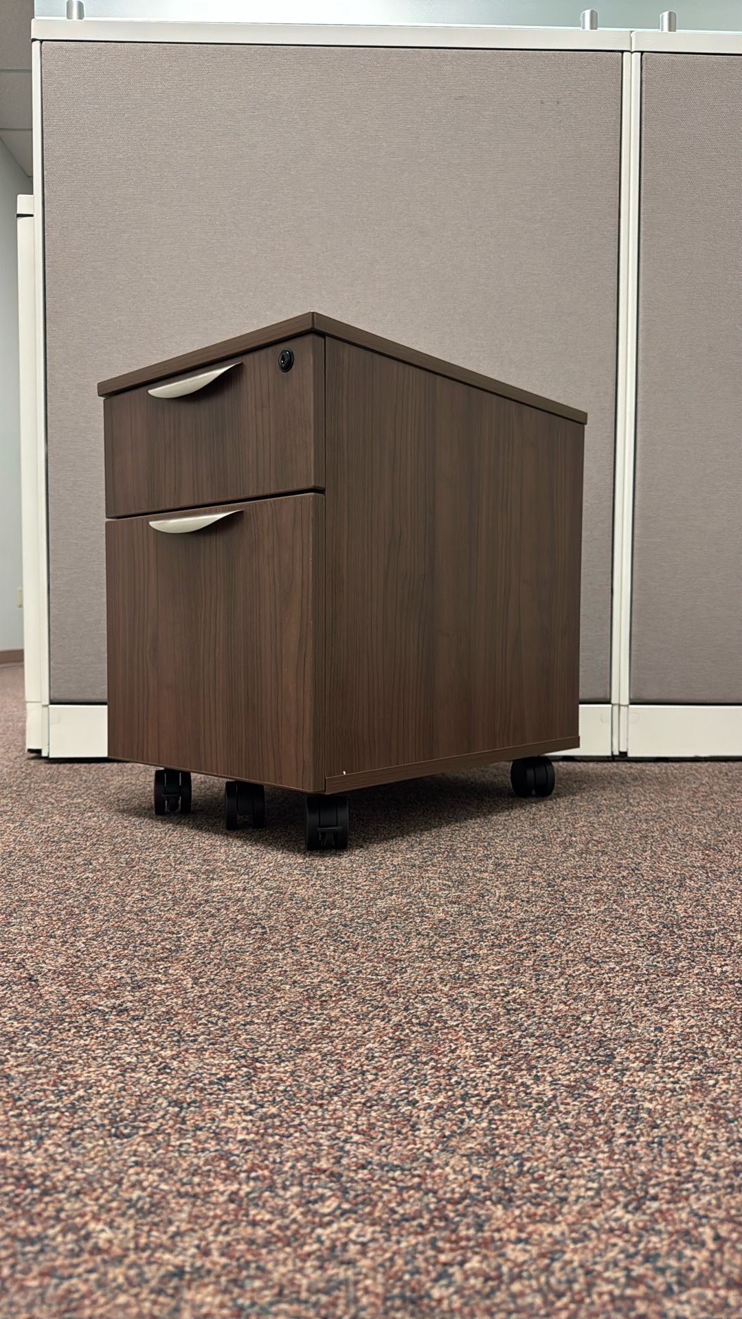 File Cabinet | Mobile