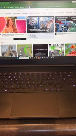 Razer 17in 360hz 32gb Nvidia 3080 8gb. 1Tb + New battery