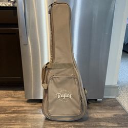 Taylor Baby Gig Bag Padded Backpack Tan 