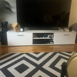 Tv Stand Can Fit Up To 85” Tv 
