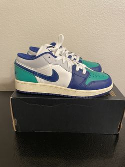 Air Jordan 1 Low GS 'Rare Air' 553560-147 size 4.5Y-6W No Lid