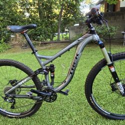 Trek Remedy 29er 19" Large Frame 