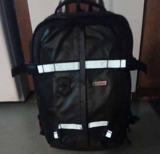 VICTORINOX Expandable Wheeled Upright Luggage