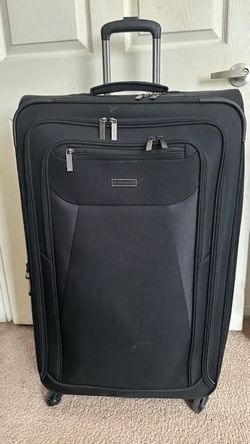 Perry Ellis Large Black Soft-Shell Spinner Suitcase