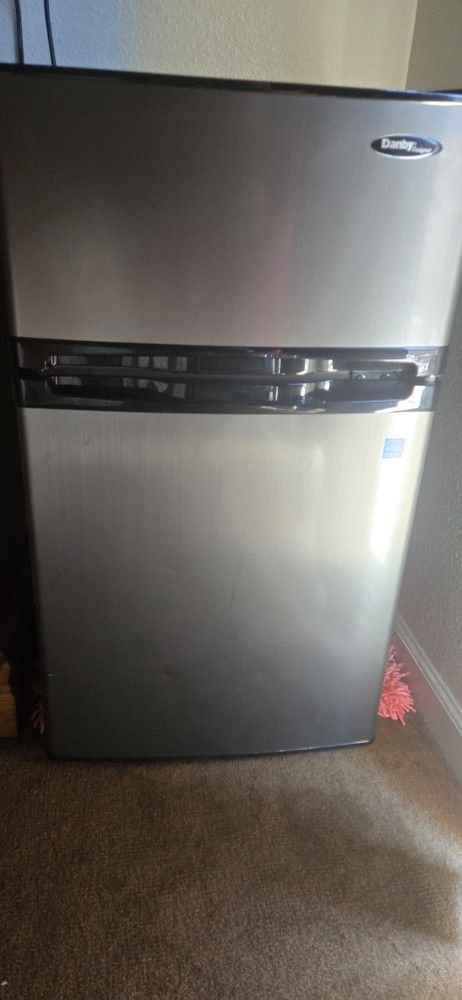 Danby Mini Fridge With Freezer Stainless Steel