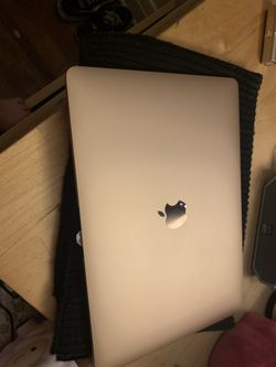 MacBook Air (Rosegold)