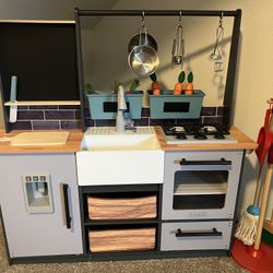 Kidkraft Kids Play Kitchen 