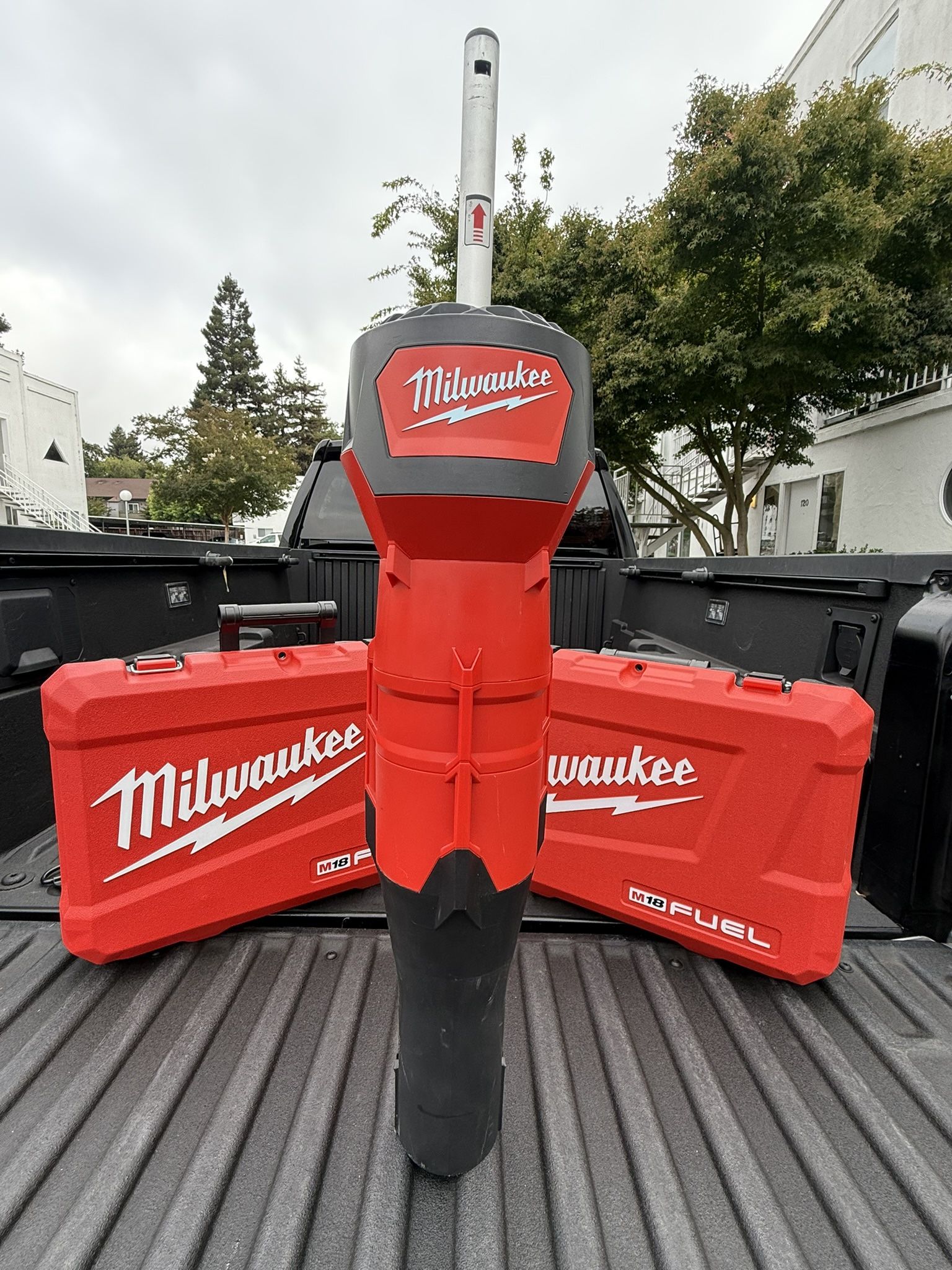 Milwaukee M18 FUEL QUIK-LOK Blower Attachment – Nuevo