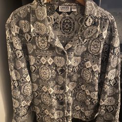 Chico’s Design Size 3 Womans Cardigan Button Up Shirt Cute Vintage 