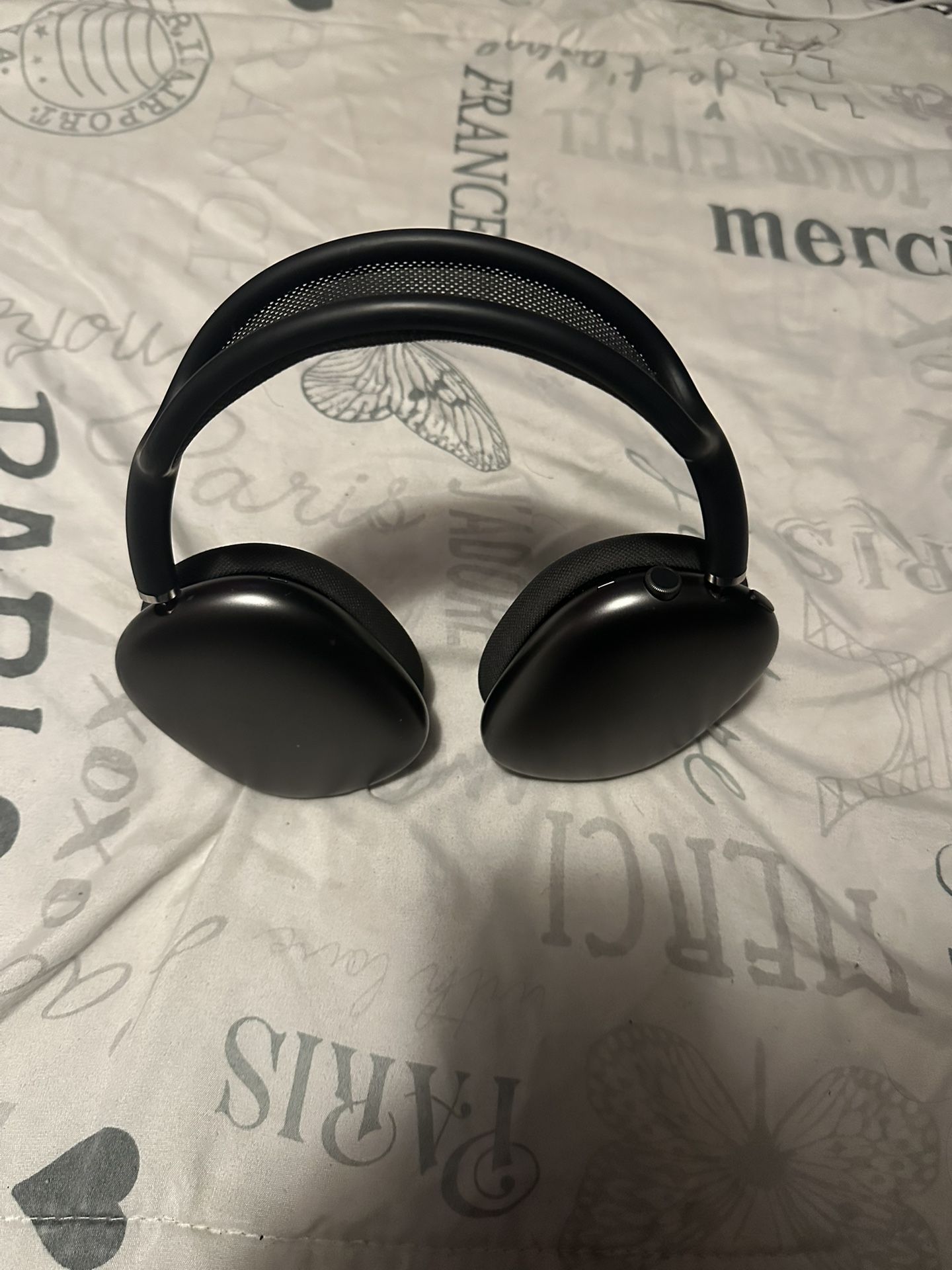 Apple Headphones