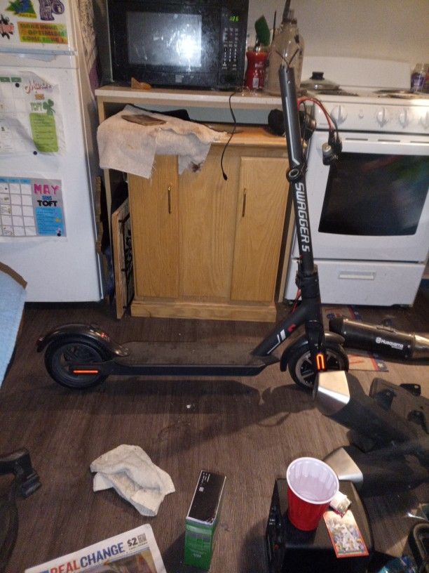 Swagger 5 Scooter