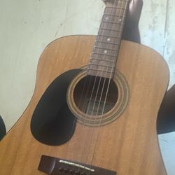 Hw-300 Acoustic Guitar 