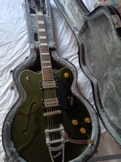 Gretsch Streamliner/Bigsby Electric Guitar w/ Case