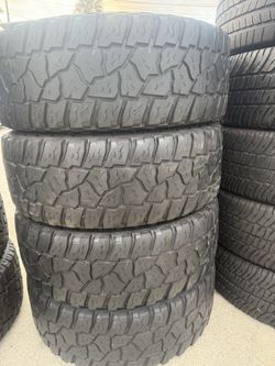 4 used tires 285/70r17 Mickey Thompson 💵free installation and balance ‼️👌