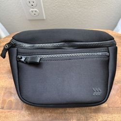 All In Motion Faux Neoprene Fanny Pack